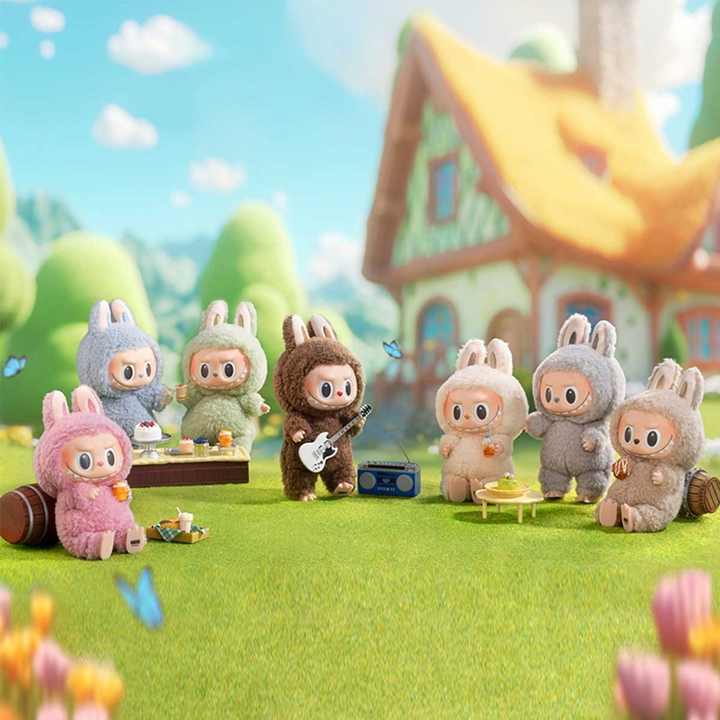 Tabubu Cartoon Keychain | ميدالية لابوبو